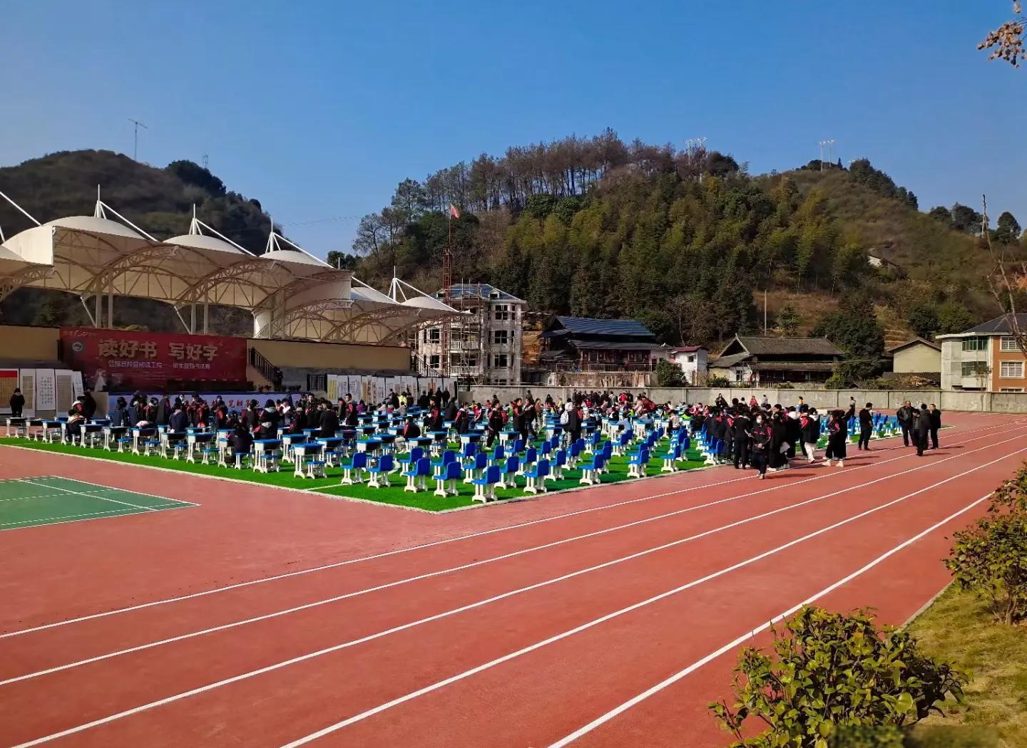 乌鲁木齐市硅PU学校塑胶跑道 - 排名